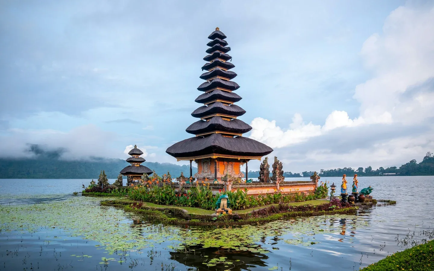 Bedugul: Jatiluwih & Pura Tanah Lot